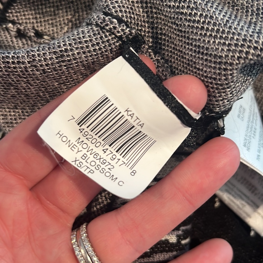 BCBGMAXAZRIA Electric Strokes A Line Jacquard Dress - Picture 7 of 7